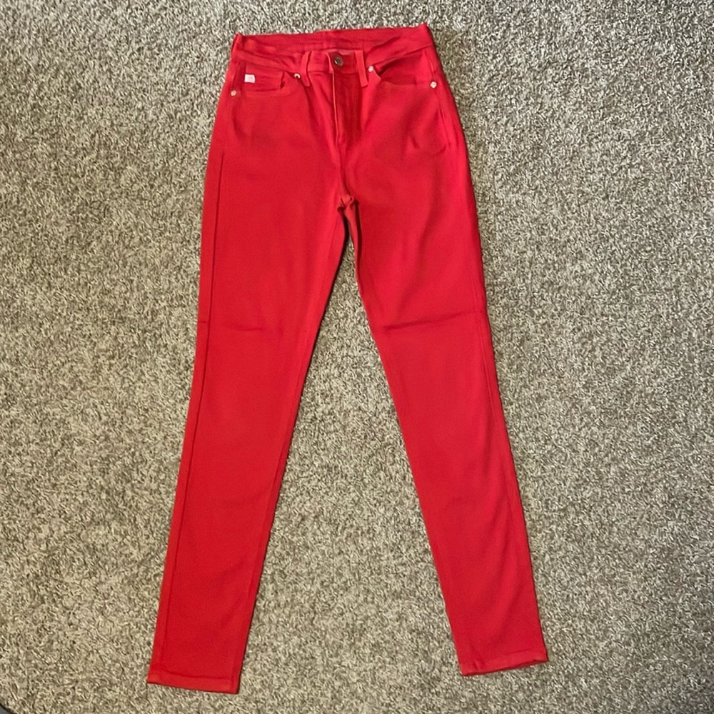 Kan can jeans